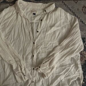 White linen button up shirt  #linen #summer